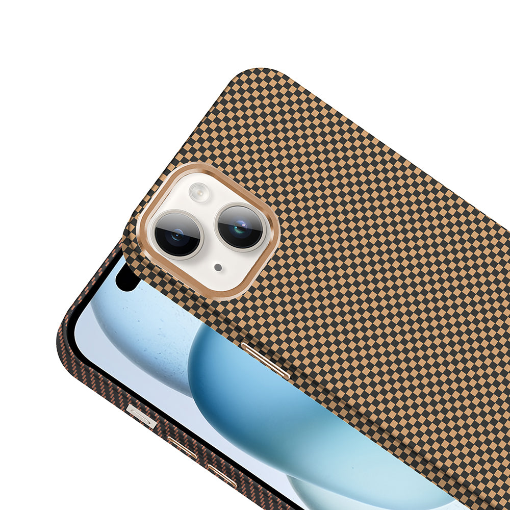 Apple iPhone 14 Kılıf M-safe Şarj Özellikli Karbon Fiber Görünümlü Zore Gros Kapak Gold-Siyah