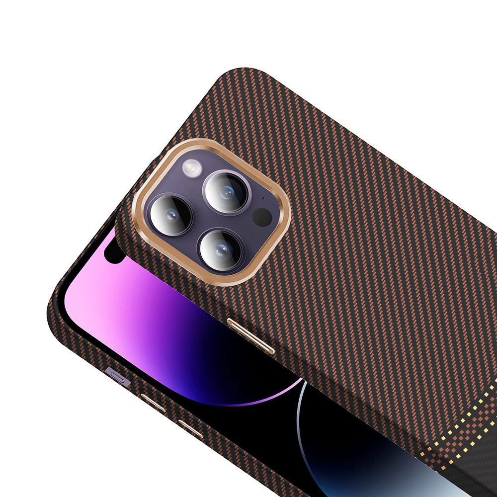 Apple iPhone 14 Pro Max Kılıf M-safe Şarj Özellikli Karbon Fiber Görünümlü Zore Gros Kapak Desert Titanyum