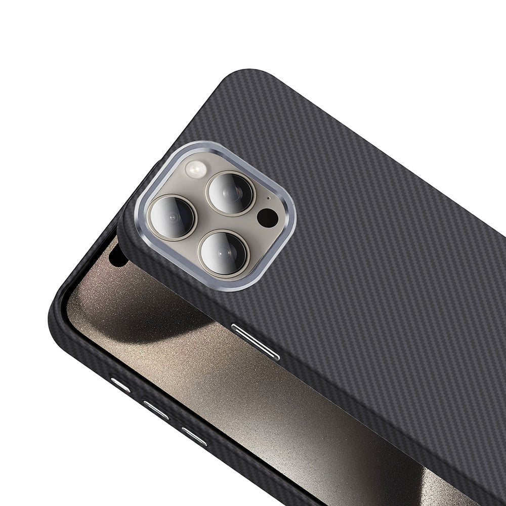 Apple iPhone 15 Pro Kılıf M-safe Şarj Özellikli Karbon Fiber Görünümlü Zore Gros Kapak Desert Titanyum