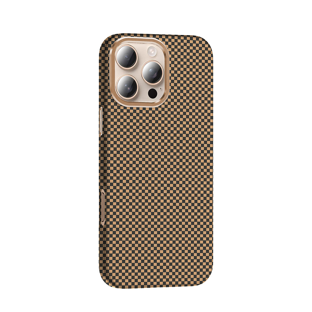 Apple iPhone 16 Pro Kılıf M-safe Şarj Özellikli Karbon Fiber Görünümlü Zore Gros Kapak Desert Titanyum