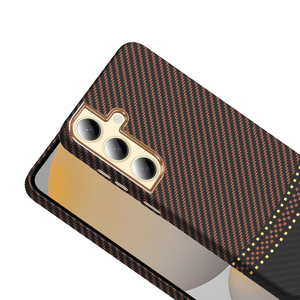 Galaxy S24 Plus Kılıf M-safe Şarj Özellikli Karbon Fiber Görünümlü Zore Gros Kapak Gold-Siyah