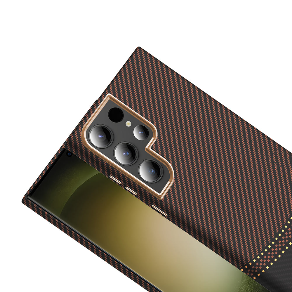 Galaxy S24 Ultra Kılıf M-safe Şarj Özellikli Karbon Fiber Görünümlü Zore Gros Kapak Desert Titanyum