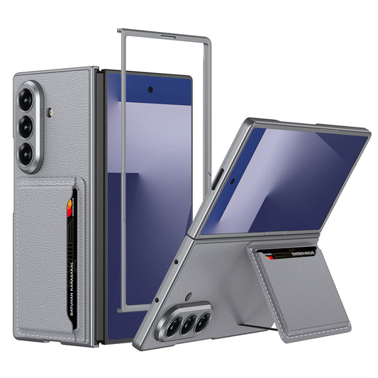 Galaxy Z Fold 7 Suni Deri Arka Yüzey Zore Kartlıklı Kıpta Silikon Kapak Gri